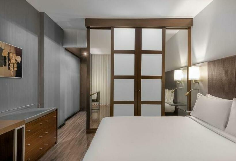 اتاق سوپریور با تخت بزرگ, Ac Hotel Coslada Aeropuerto By Marriott