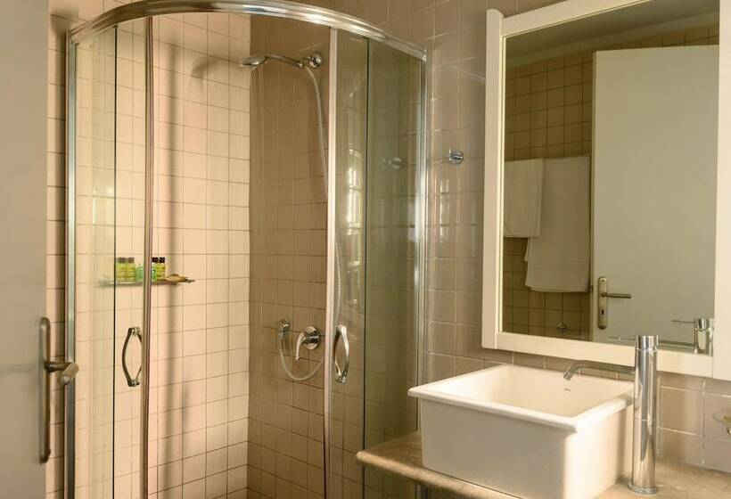 اتاق استاندارد, Afroditi Venus Beach Resort