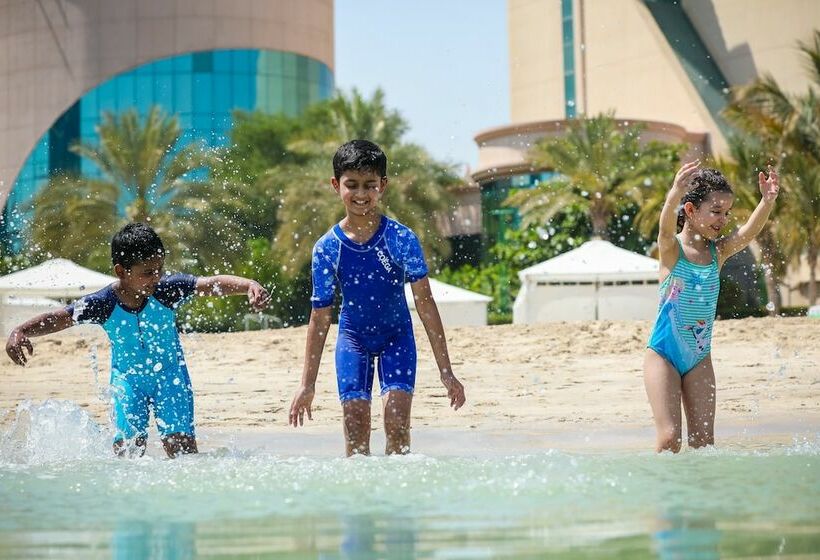 Family Room, Al Raha Beach