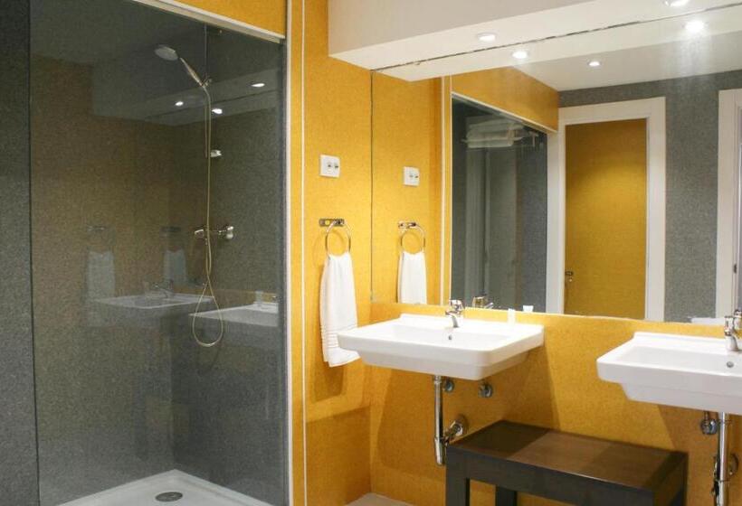 سوییت, Apartamentos Recoletos