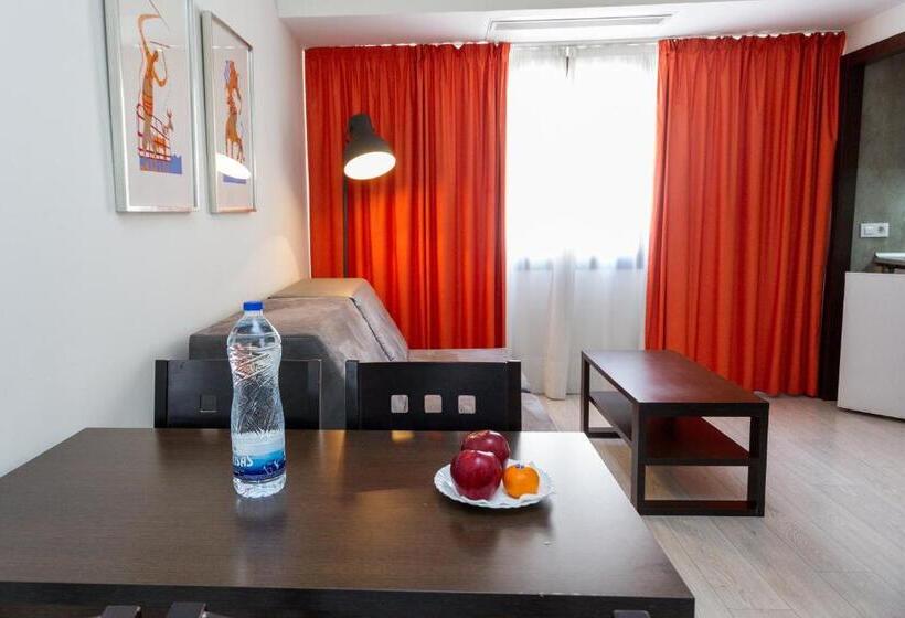 آپارتمان 1 خوابه, Apartamentos Recoletos