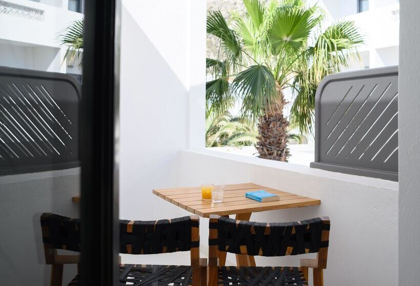 اتاق اجرایی, Afroditi Venus Beach Resort