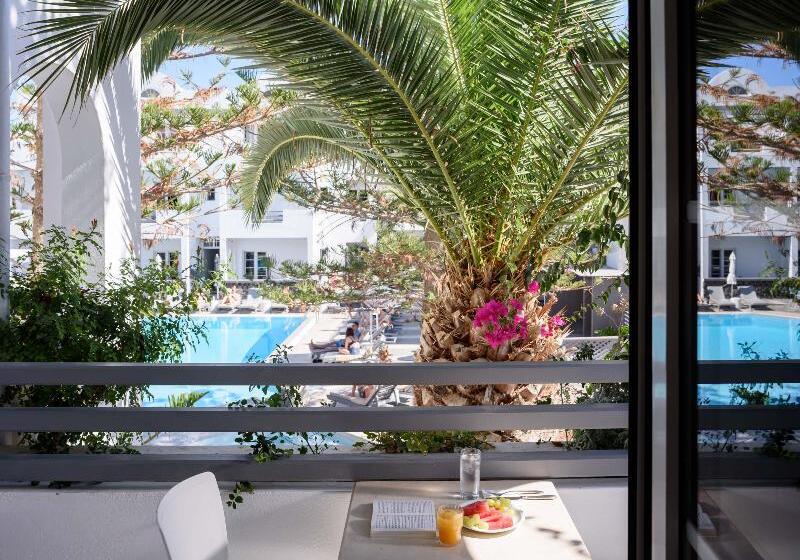 سوییت, Afroditi Venus Beach Resort