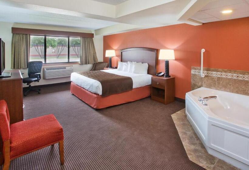 带大床的标准间, Americinn By Wyndham Grand Forks