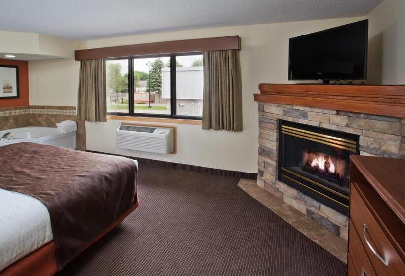 Deluxe Suite met Kingsize Bed, Americinn By Wyndham Grand Forks