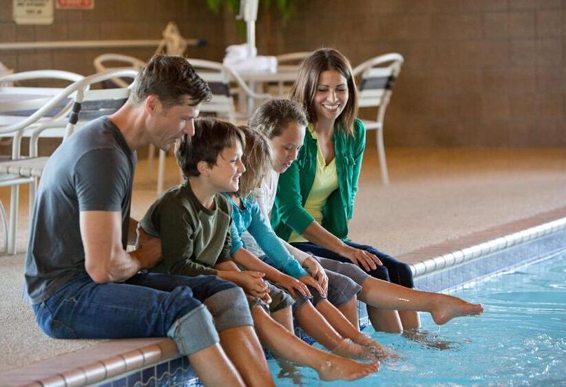 اتاق لوکس, Americinn By Wyndham Princeton Mn