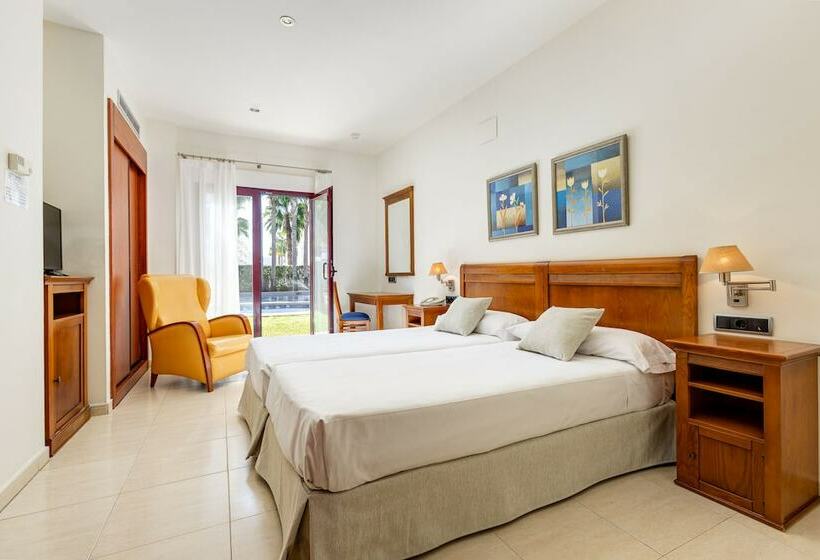 اتاق استاندارد, Daniya Denia Spa & Business 4