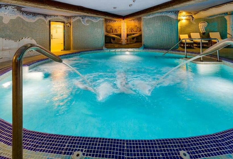 سوییت جونیور, Daniya Denia Spa & Business 4