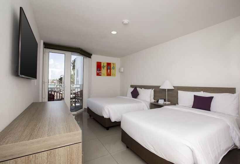 Junior Suite, Decameron Maryland All Inclusive