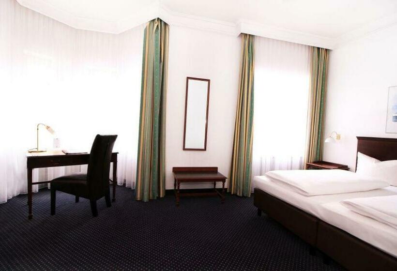 Standard Room, Der Fuerstenhof