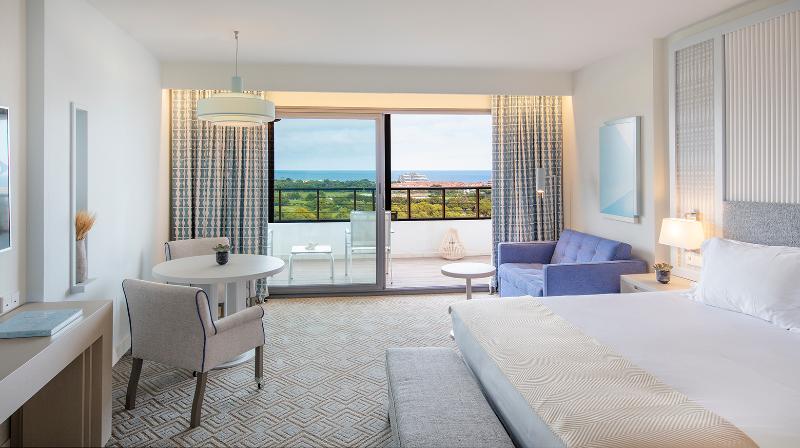 اتاق لوکس با تراس, Eurostars Sitges