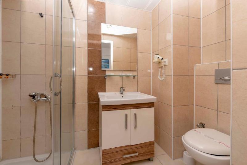 اتاق لوکس با تراس, Eurostars Sitges