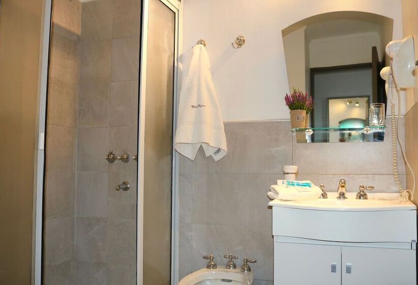 اتاق استاندارد سه نفره, Hostal Malvinas