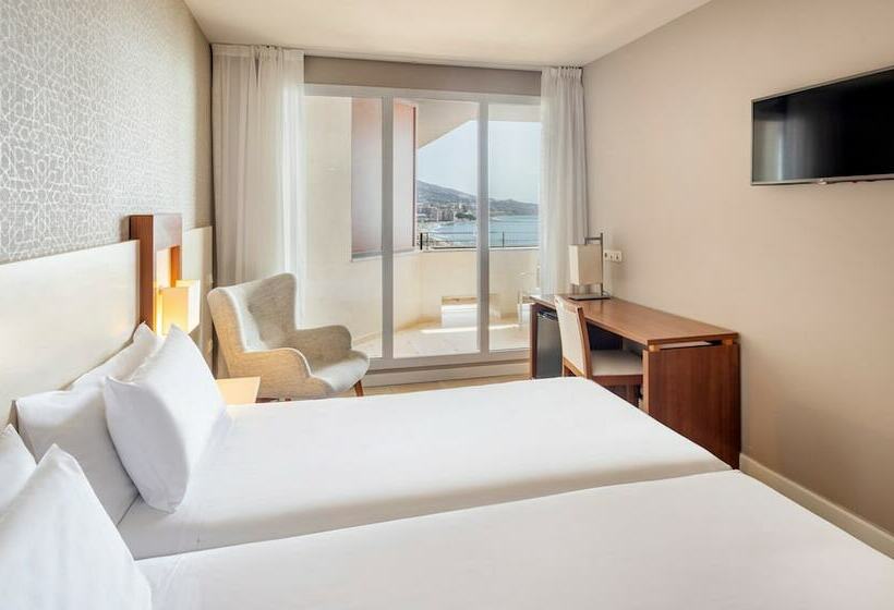 Chambre Triple Standard Vue Mer, Ilunion Fuengirola