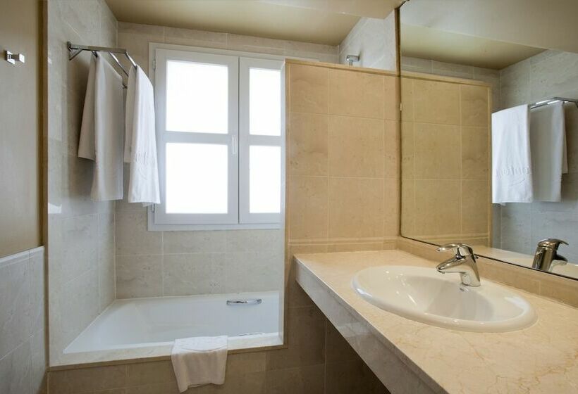 Quarto standard, Ilunion Fuengirola