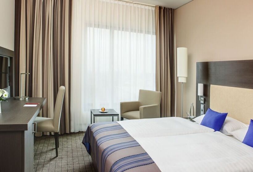 اتاق کلاس بیزنس, Intercityhotel Hamburg Hauptbahnhof