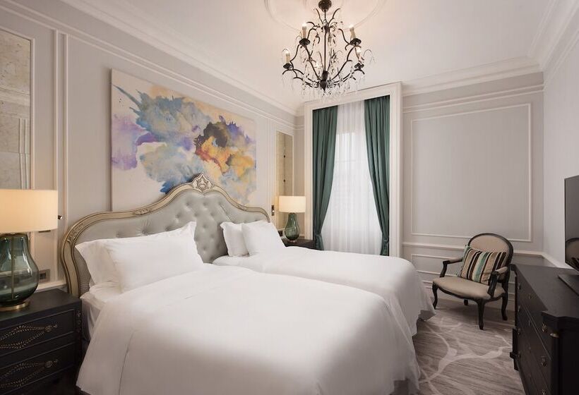 带河湖景观的套房, Maria Cristina, A Luxury Collection Hotel, San Sebastian
