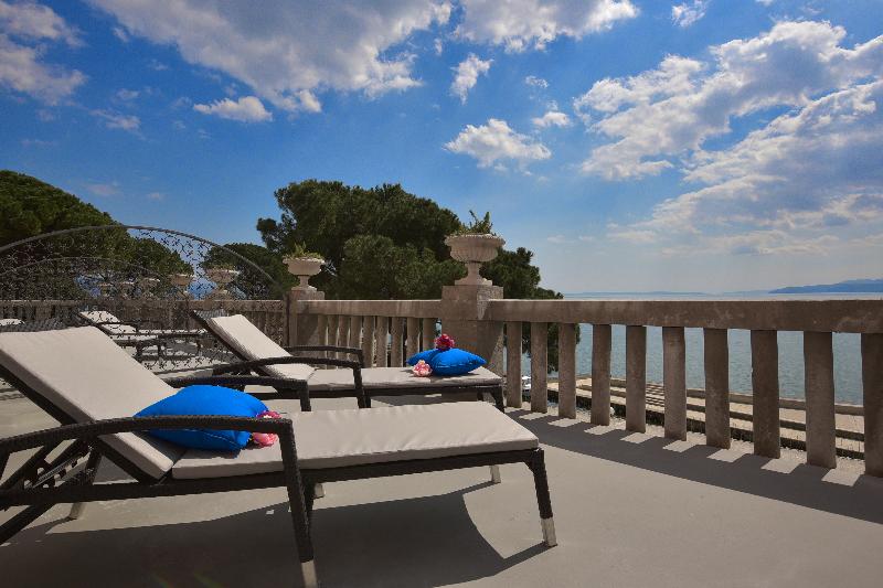 اتاق لوکس با چشم‌انداز دریا, Amadria Park Hotel Milenij