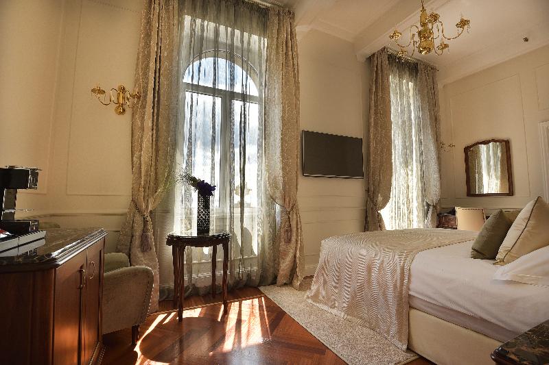 اتاق لوکس با چشم‌انداز دریا, Amadria Park Hotel Milenij