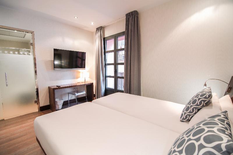 اتاق استاندارد, Petit Palace Marques Santa Ana
