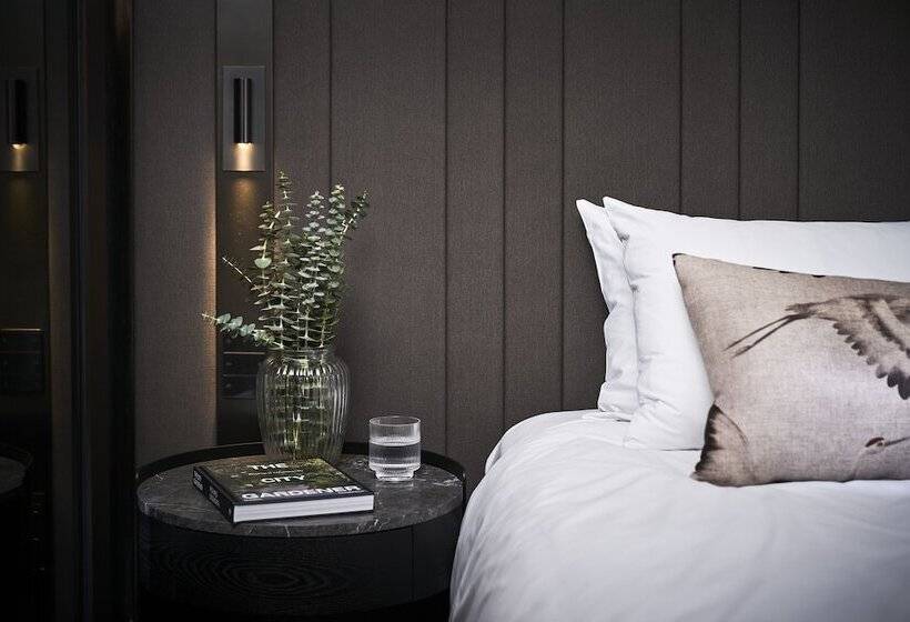 اتاق لوکس با چشم‌انداز, Pullman Melbourne On The Park