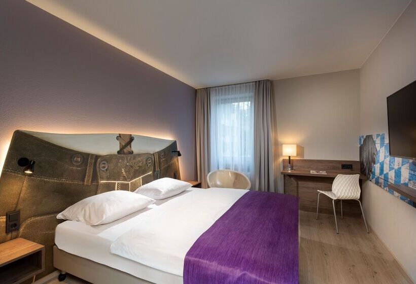 Quarto Estandar, Tryp By Wyndham Rosenheim