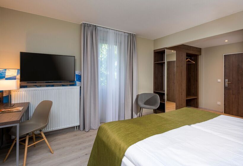 Quarto Estandar, Tryp By Wyndham Rosenheim