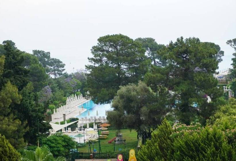 سوییت خانوادگی, Ma Biche Kemer By Werde Hotels