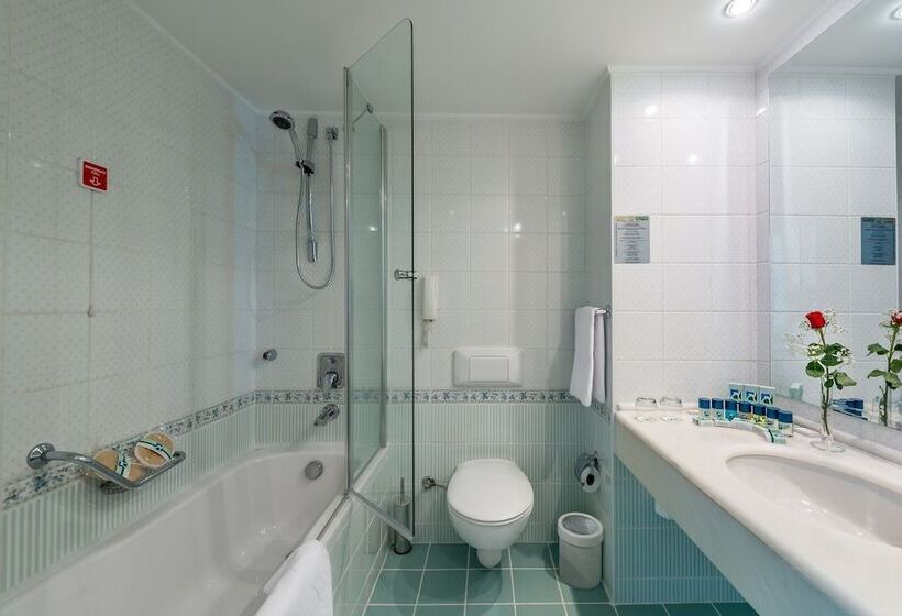 اتاق استاندارد یک نفره با چشم‌انداز دریا, Ma Biche Kemer By Werde Hotels