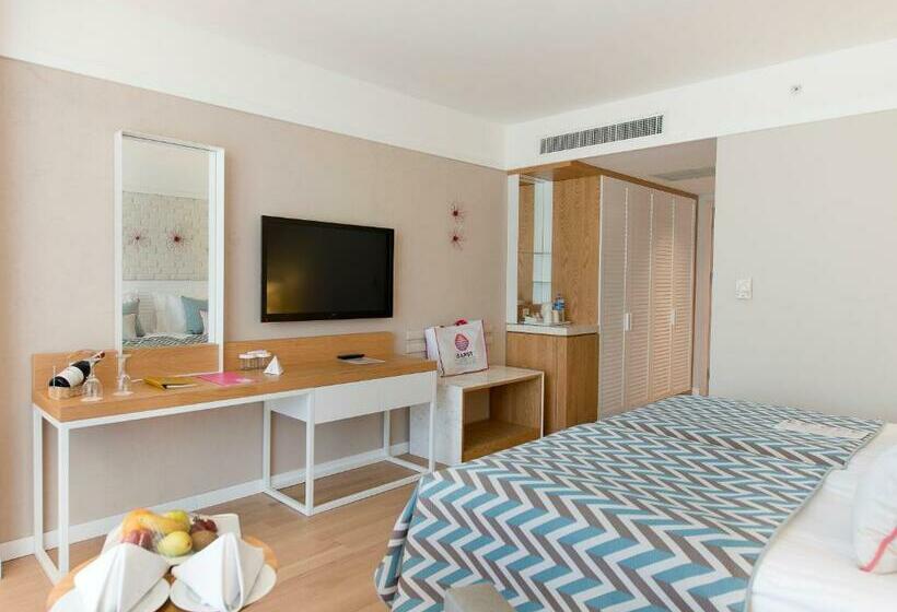 Superior Quadruple Room, Akra Kemer