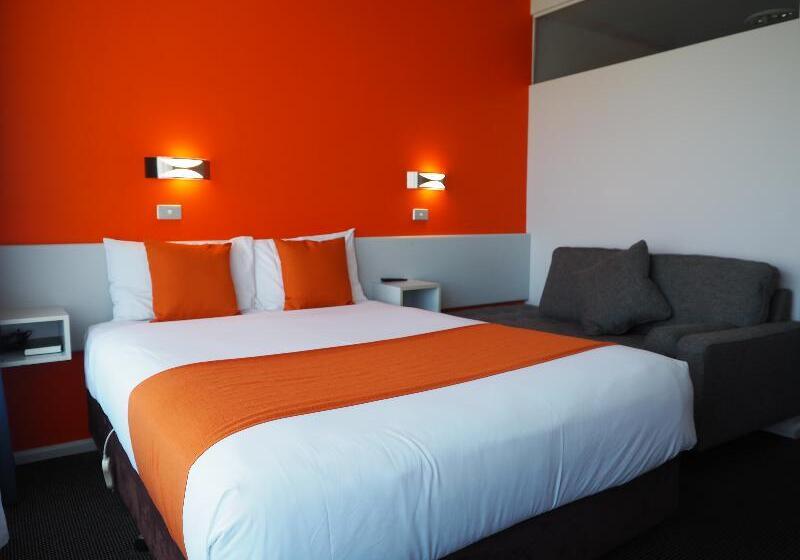 اتاق سوپریور, Waterfront Lodge Motel