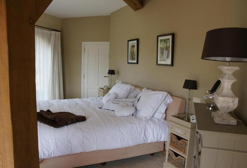 سوییت جونیور, B&b Farmhouse De Loksheuvel