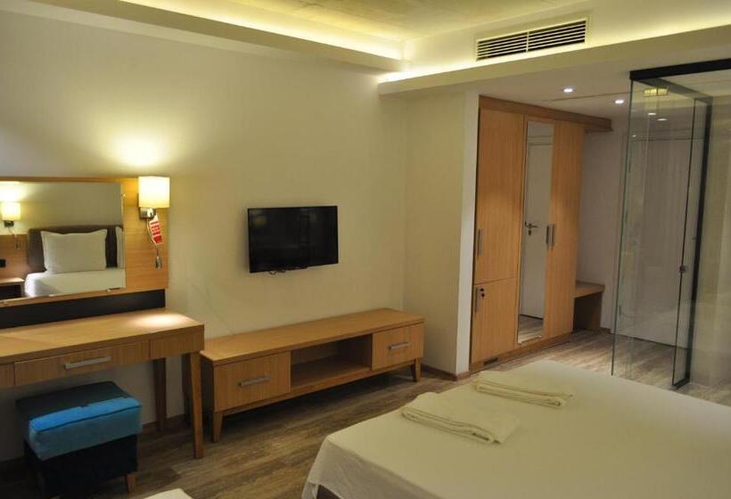 Triple Room Sea View, Tyulenovo