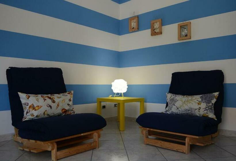 اتاق استاندارد, La Divina
