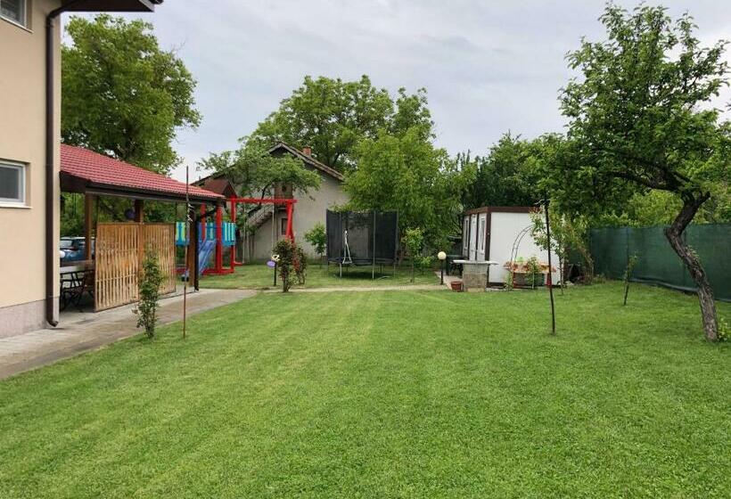 带1个卧室的豪华别墅, Villa Jerman