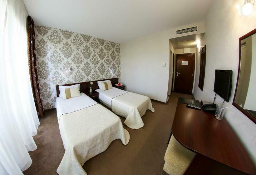 اتاق اکونومی, Spa Terma