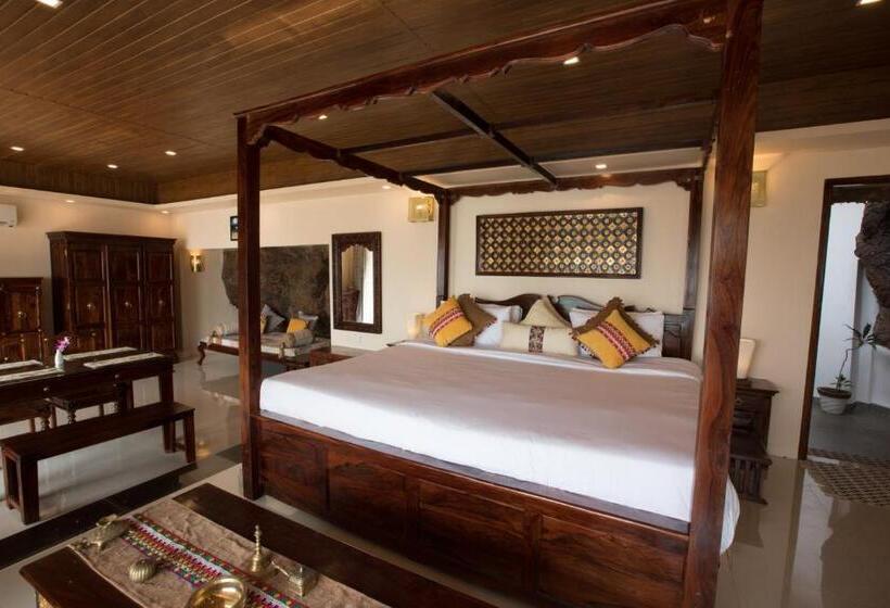 اتاق استاندارد با تخت بزرگ, The Cape Goa