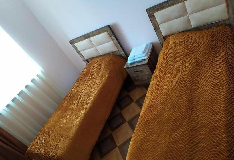 اتاق استاندارد, Alex Hotel In Shinuhayr