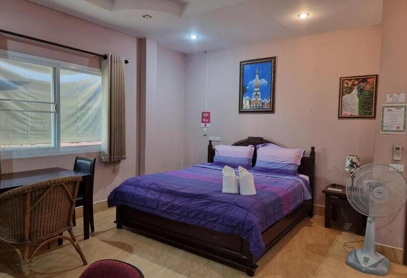 اتاق استاندارد با تراس, Baan Sabaijai Resort & Rehab