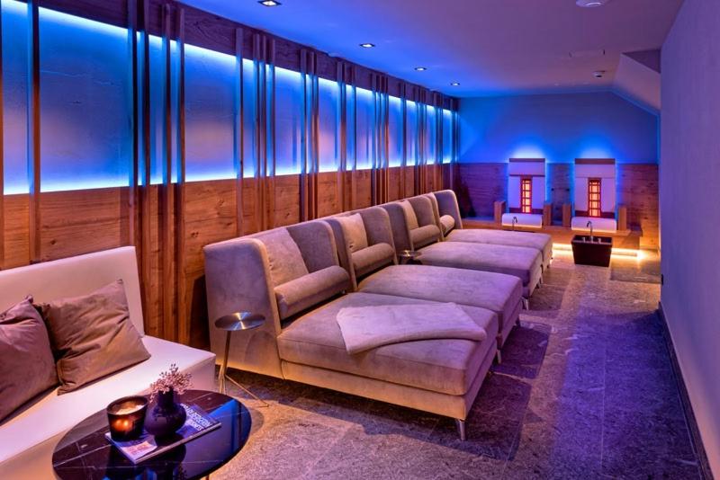کلبه ییلاقی, Skilodge Oberlech