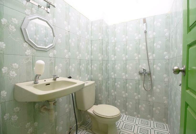 اتاق خانوادگی, Homestay Hj Suharti Natar Lampung Redpartner