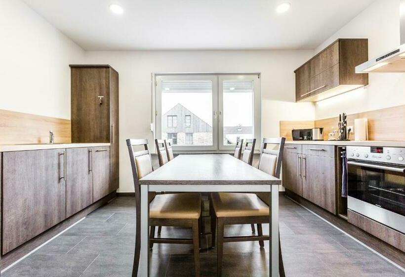 דירת דופלקס בת חדר שינה 1, Deluxe Haus Glessen   Zentral Zu Köln!