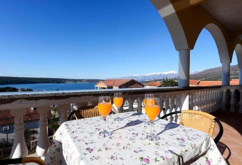 1 Bedroom Apartment with Terrace Sea View, Apartments Milic