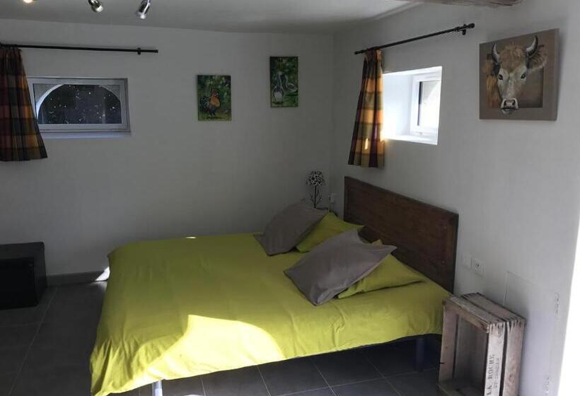 اتاق استاندارد, La Petite Ferme