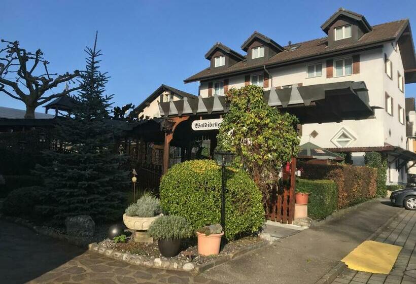スタンダードスタジオ, Motel & Aparthotel Brüggli