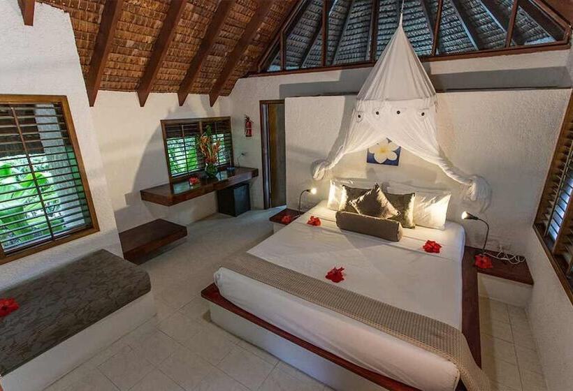 ویلای استاندارد با چشم‌انداز باغ, Breakas Beach Resort