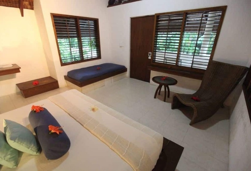 ویلای استاندارد با چشم‌انداز باغ, Breakas Beach Resort