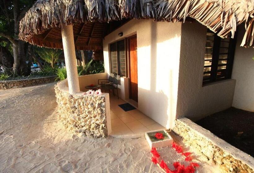 ویلای استاندارد با چشم‌انداز باغ, Breakas Beach Resort