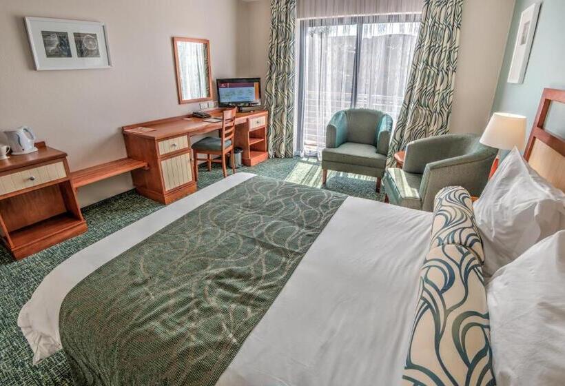 Standard Room Adapted for people with reduced mobility, City Lodge  Umhlanga Ridge Durban