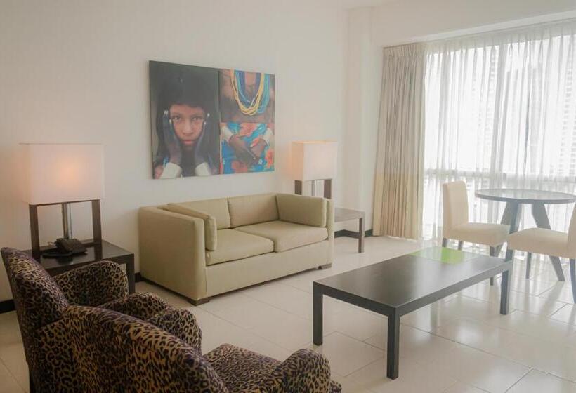 סוויטת ג'וניור מיטת קינג, Decapolis Hotel Panama City